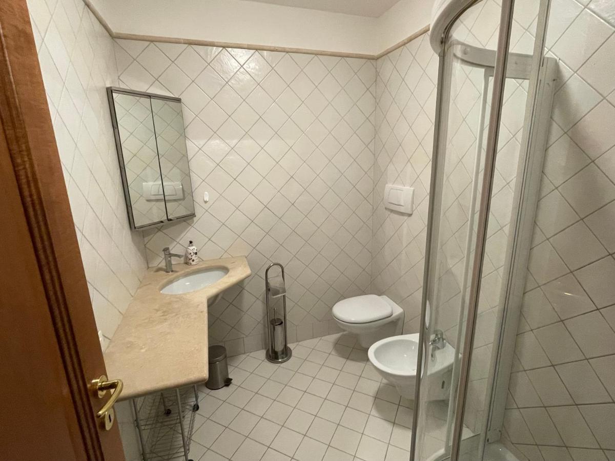 Apartment Claudia Múggia Екстериор снимка